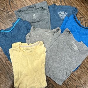 ✨ Men’s Assorted T shirts Banana Republic, Gap ✨